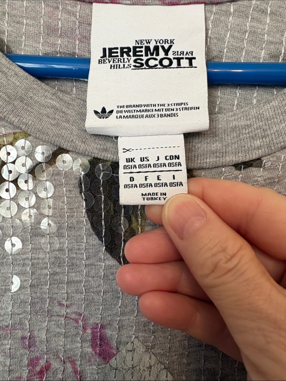 Jeremy Scott pull over - Picture 5 of 10